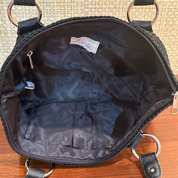 🌟HP🌟NWOT Lina Crocheted Black Baguette Double Handle Bag - Picture 10 of 16